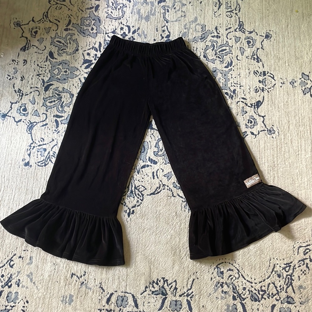 Vintage HTF Matilda Jane Big Ruffle Black Velvet Pant! - Picture 2 of 8